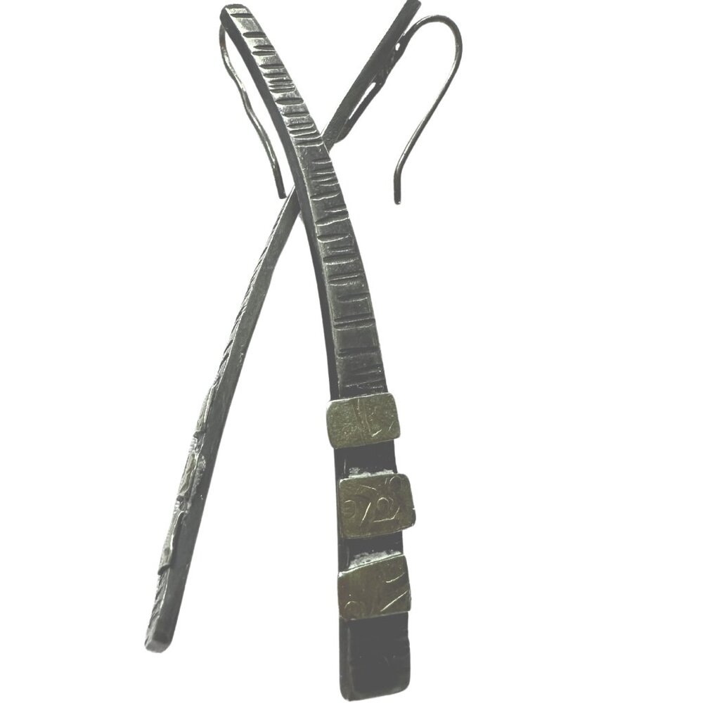 Geometric Elegance: Handcrafted Silver Earrings